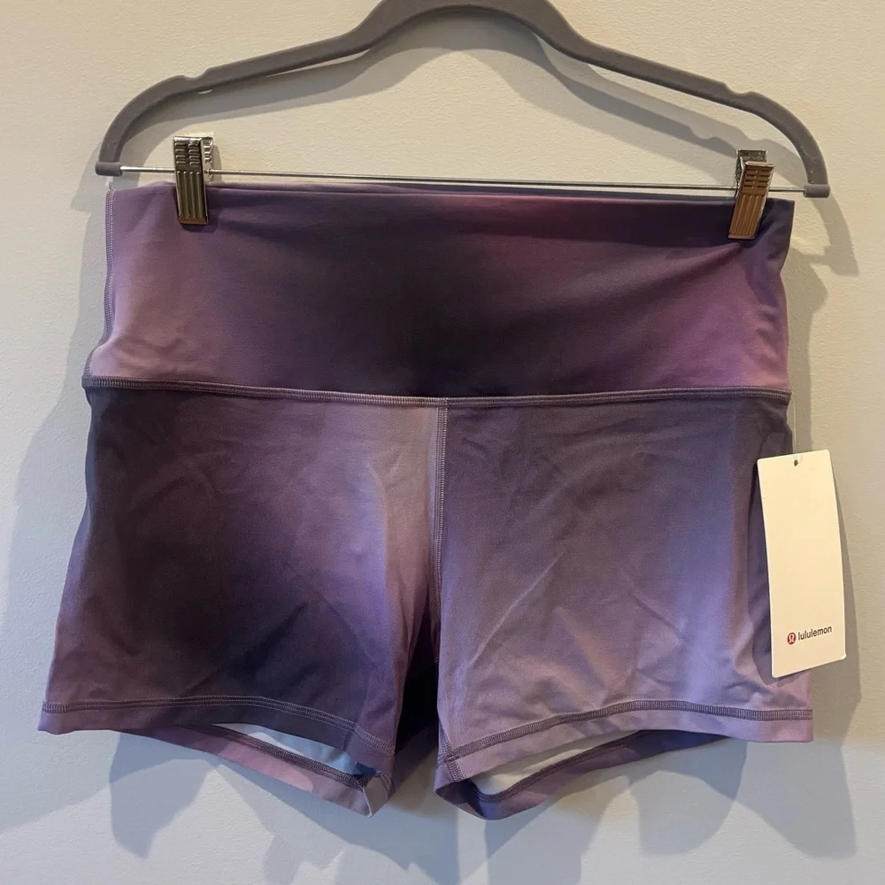 Lululemon Align Shorts 4” Aurora Haze Purple AHPM